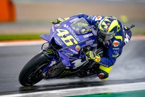 MotoGP | Gp Valencia Day 1: Rossi, “La M1 2018 migliore della 2017 sul bagnato”