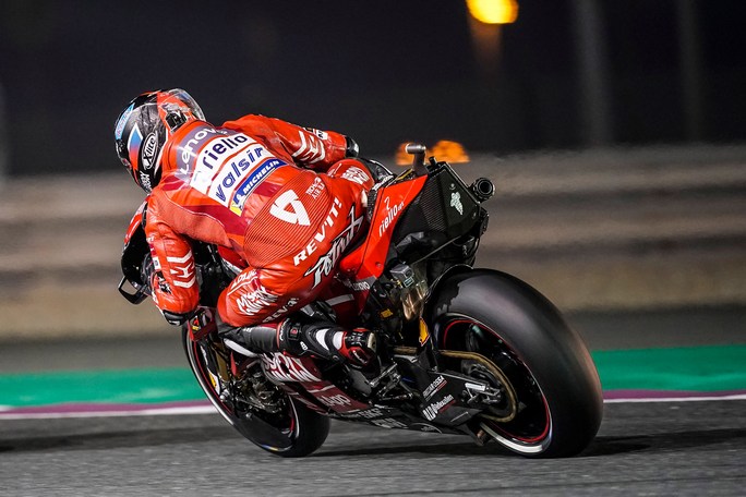 MotoGP | Gp Qatar FP4: Doppietta Ducati con Petrucci e Dovizioso