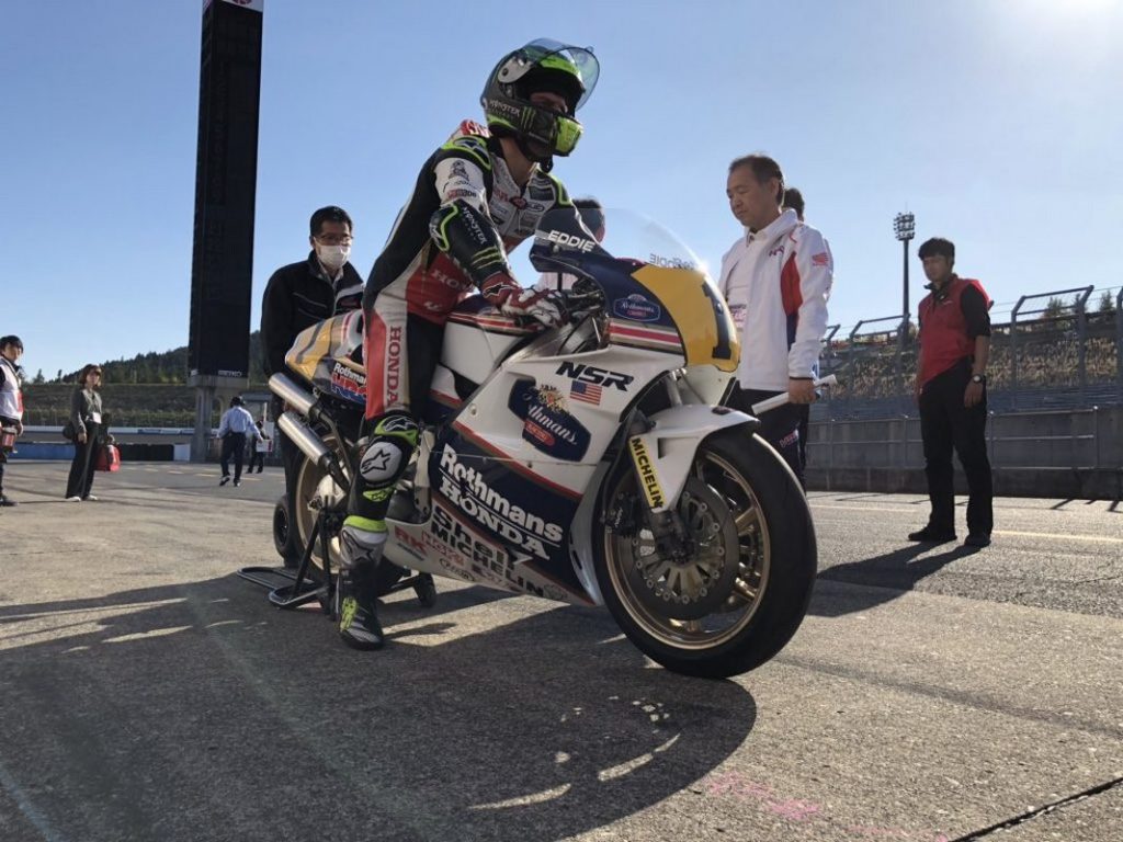 MotoGP | Honda Thanks Day: Cal Crutchlow in sella alla Honda NSR 500