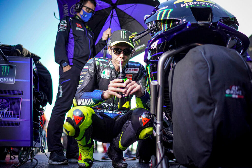 MotoGP | Rinnovo Valentino Rossi 2022, Uccio: “Decideremo dopo 6/7 gare” [VIDEO]