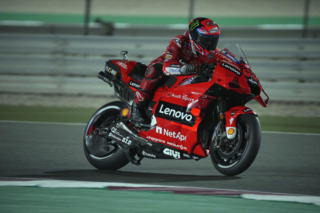 MotoGP | Gp Qatar Qualifiche: strepitosa pole di Bagnaia, Rossi è quarto