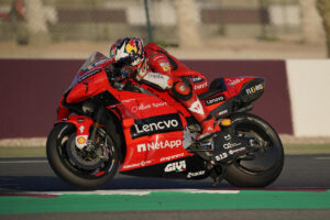 MotoGP | Test Qatar 2 Day 1: Miller da record, Rossi tredicesimo