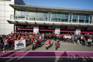 MotoGP e Formula 1 unite nel ricordo di Fausto Gresini