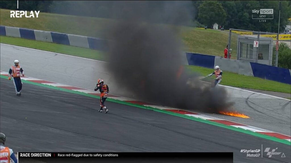 MotoGP | GP Styrie : drapeau rouge, incendie au Red Bull Ring [PHOTO]