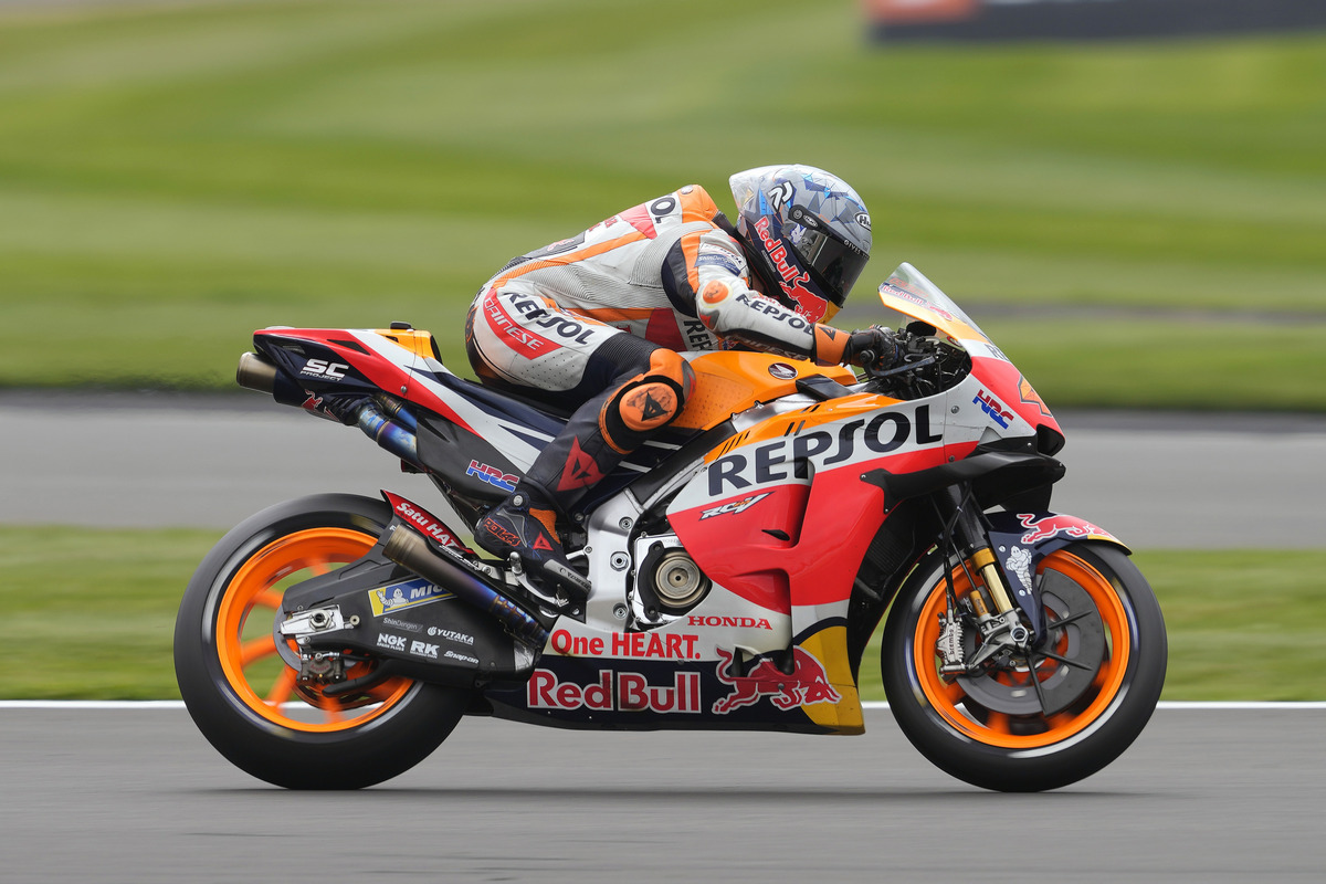 MotoGP | Gp Silverstone Qualifiche: pole con "giallo", alla fine la spunta Pol Espargarò - Vimarsana News