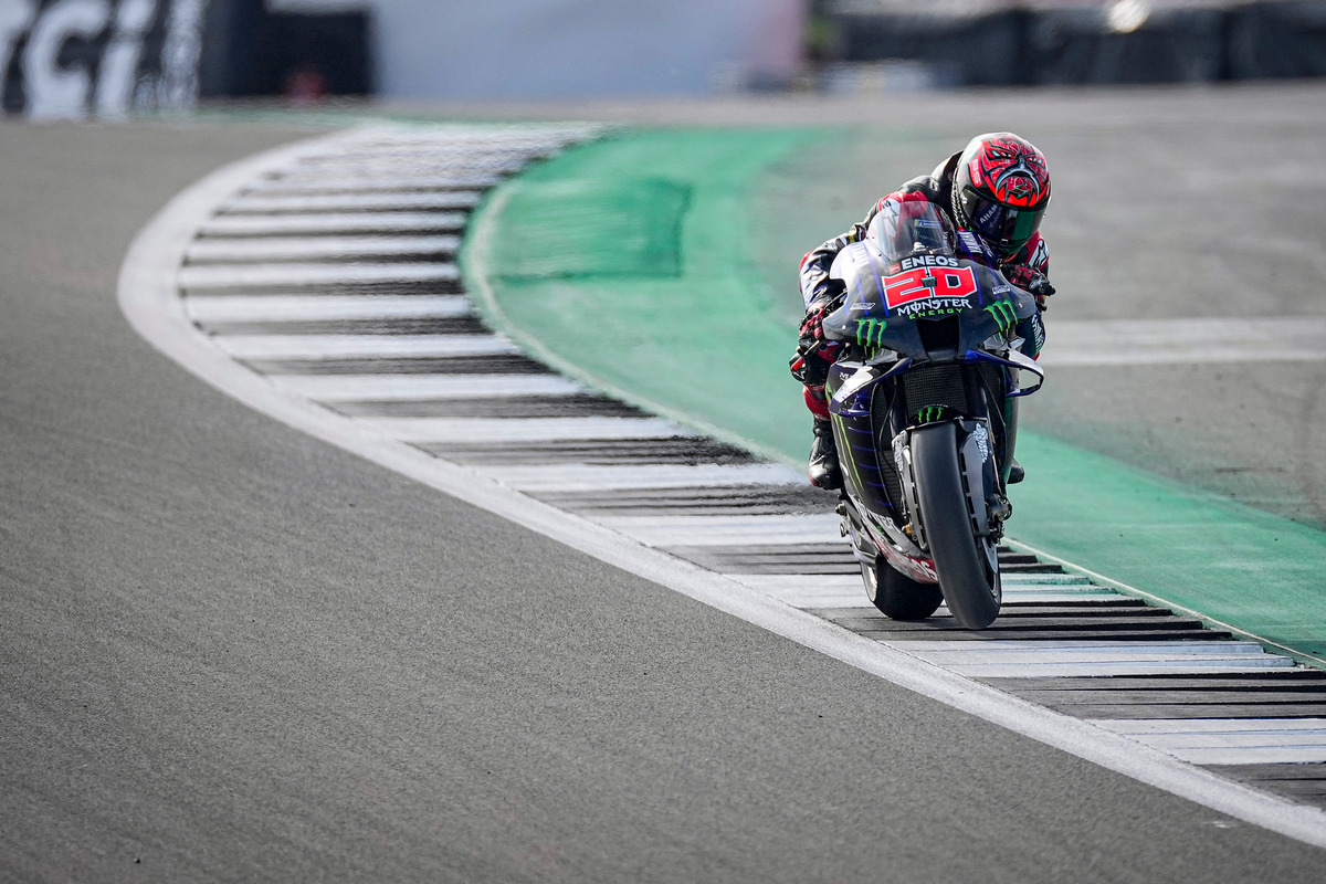 MotoGP | Gp Silverstone Gara: Quartararo domina, Espargarò porta l'Aprilia sul podio - Vimarsana News