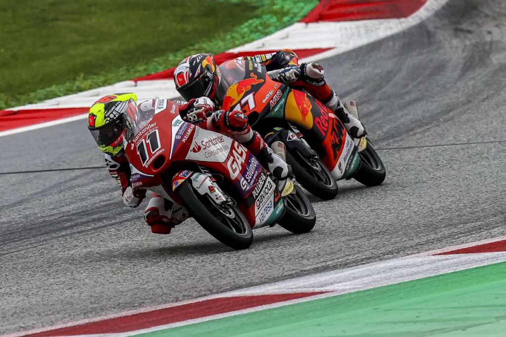 Moto3 | Gp Austria Gara: Garcia beffa Oncu, Foggia sul podio
