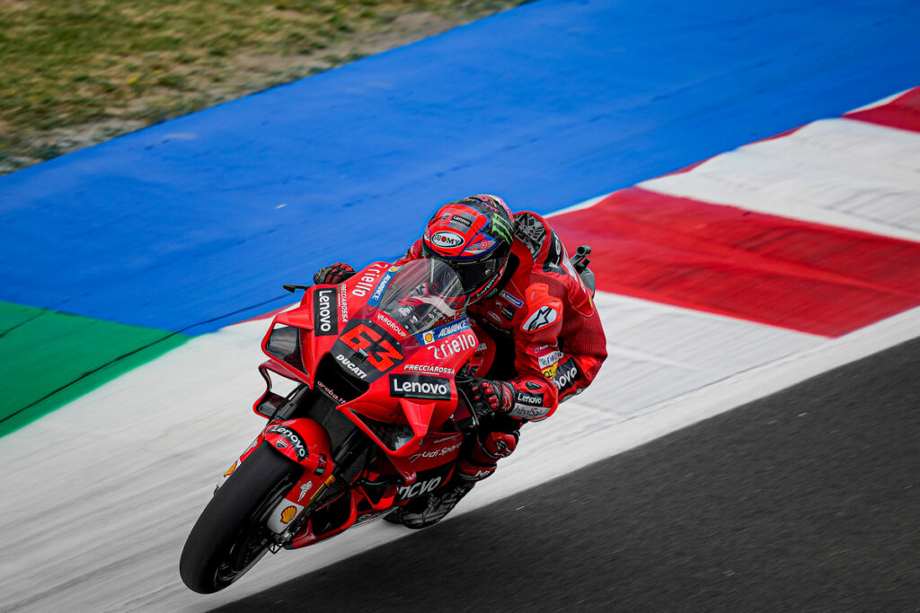 MotoGP | Gp Misano FP3: Bagnaia porta la Ducati in vetta, Vinales quinto con l’Aprilia