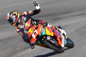 Moto3 | GP Portimao 2 Gara: Acosta vince ed è Campione del Mondo