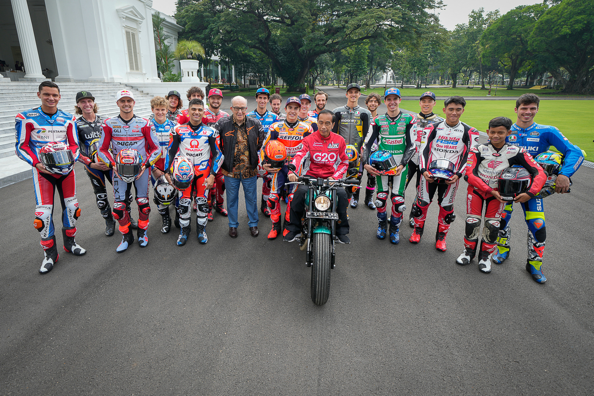 Piloti MotoGP Presidente Parata Indonesia Jakarta 2022