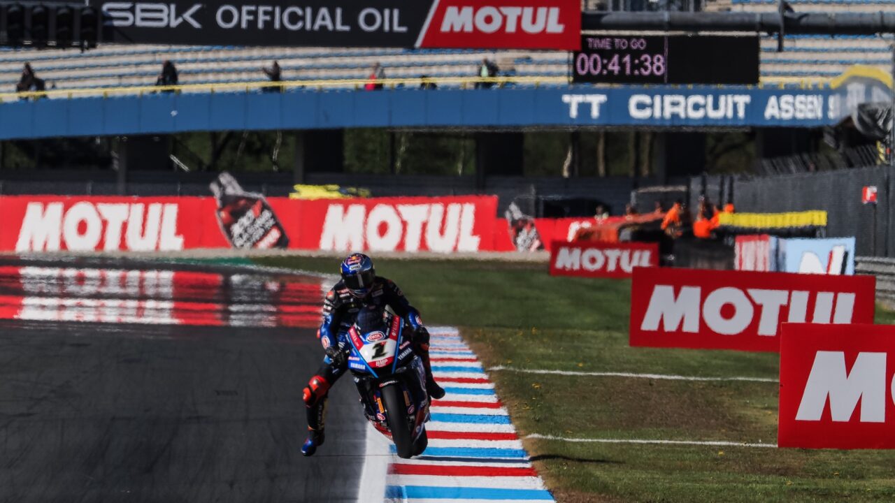 Superbike Round Assen FP1 Razgatlioglu Precede Lecuona E Bautista