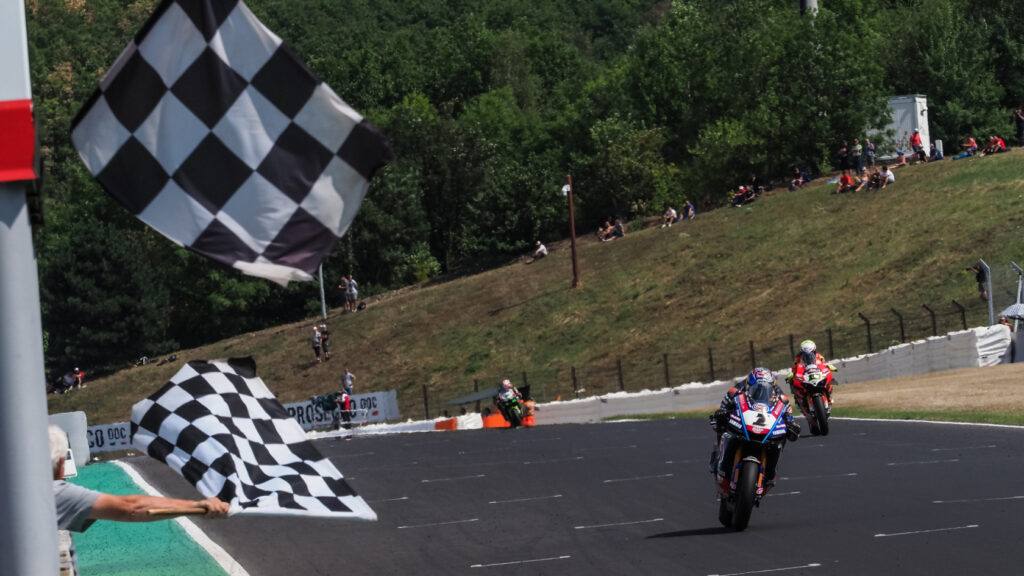 Superbike | Round Repubblica Ceca, Gara2: vince Razgatlioglu