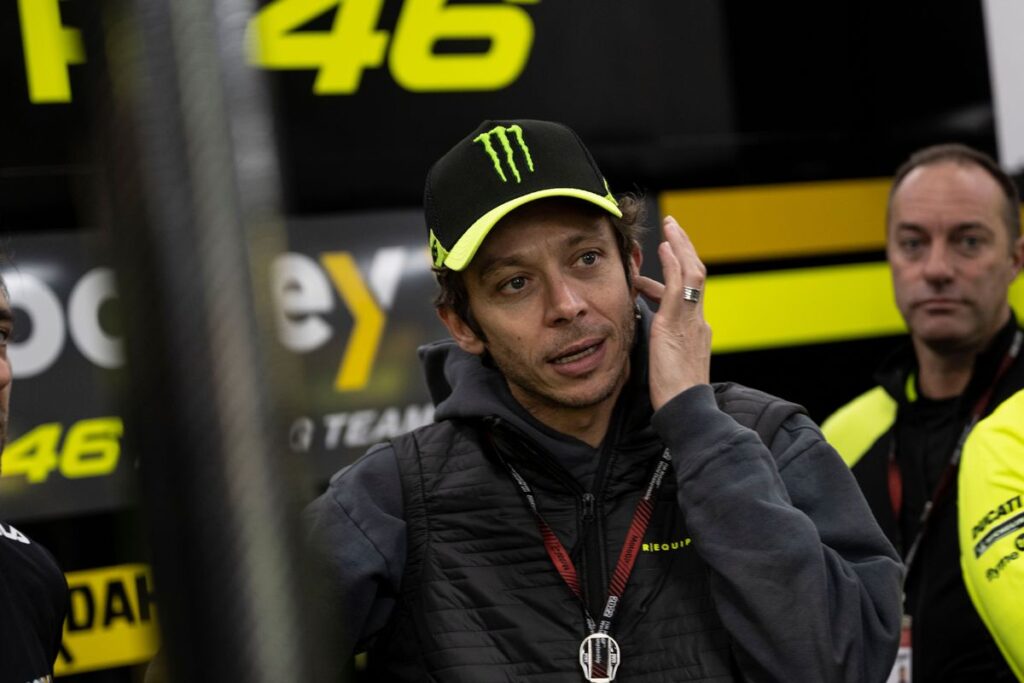 MotoGP | GP Valencia: Rossi sulla lotta Bagnaia Vs Quartararo, “Sarà una gara tosta, oggi non era il solito Pecco”