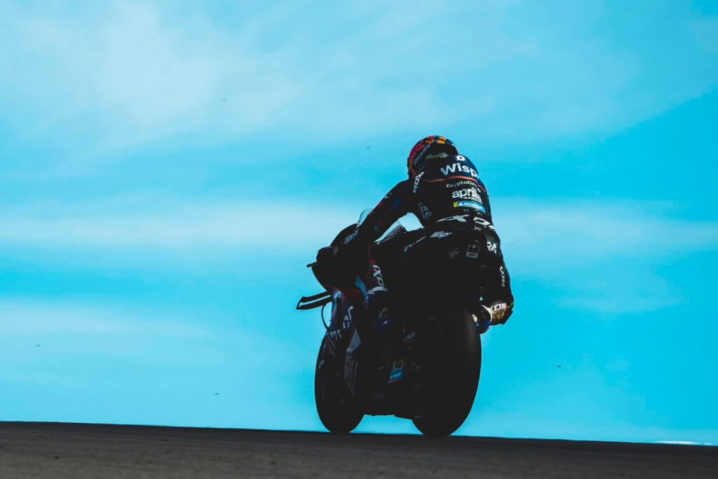 MotoGP | GP Portimao Sprint Race, Oliveira: “Proveremo a riscattarci domani”