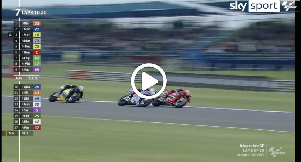 MotoGP | Bagnaia-Alex Marquez, che duello nella Sprint Race in Argentina [VIDEO]