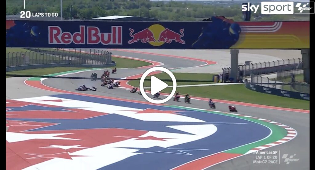 MotoGP | GP Austin, la partenza e la doppia caduta Martin-Alex Marquez [VIDEO]