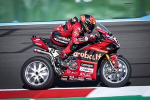 SBK | Gp Francia Day 1, Rinaldi: “C’è fiducia”