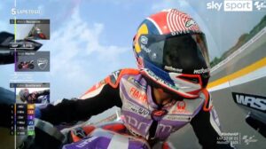 MotoGP | GP India, Martin: la tuta si apre durante la gara [VIDEO]
