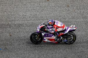 MotoGP | Gp Thailandia Gara: Martin show, batte Binder poi retrocesso, Bagnaia è secondo