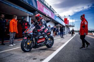 MotoGP | Test Valencia, Bagnaia: “Bene la nuova Desmosedici. Marquez? Si divertirà con la Ducati”