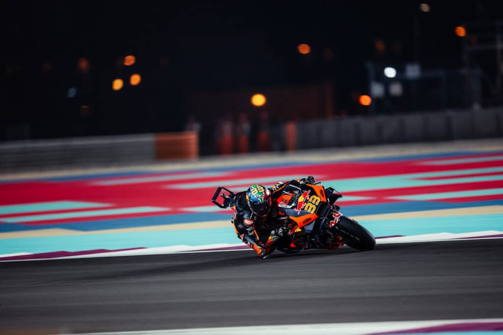 MotoGP | GP Qatar Race, Binder : "L'avant s'est effondré après une dizaine de tours, je voulais juste le ramener à la maison"