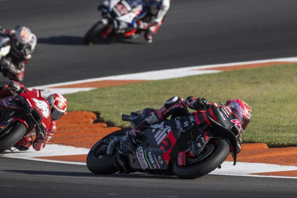 MotoGP | Gp Valencia Sprint Race, Espargarò: “Ho dovuto fare i conti con l’infortunio”