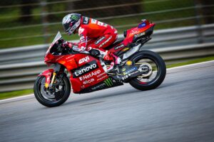 MotoGP | Gp Portogallo Qualifiche: Bastianini in pole, Vinales è secondo
