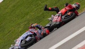 MotoGP | Contatto Bagnaia Vs Marquez: Lorenzo, Pol e Aleix Espargarò e Alex Marquez puntano il dito su Pecco