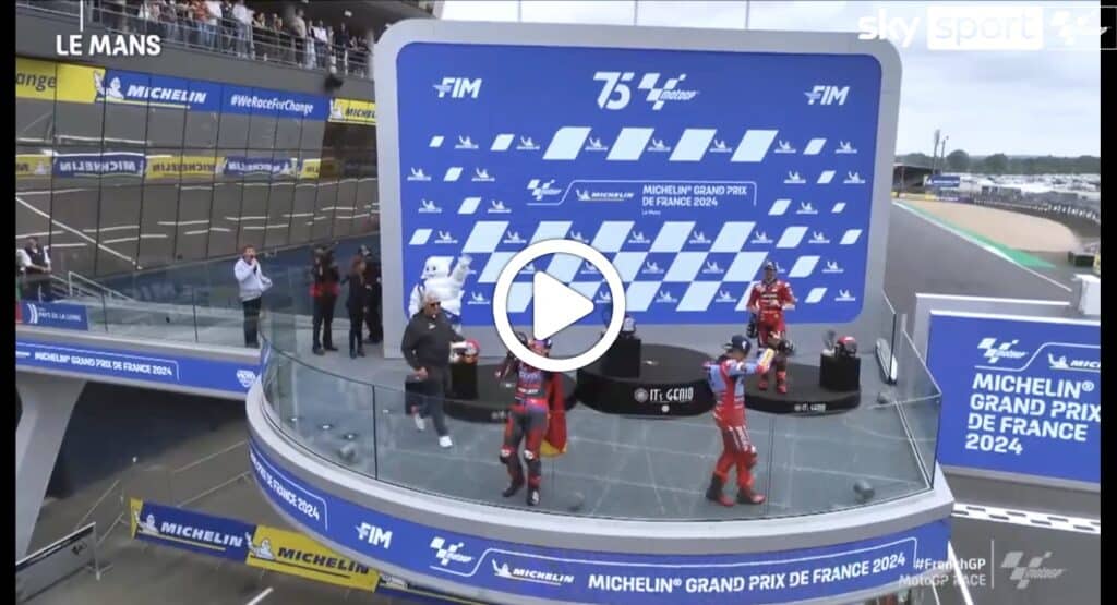 MotoGP | GP Le Mans, la festa sul podio di Martin, Marquez e Bagnaia [VIDEO]