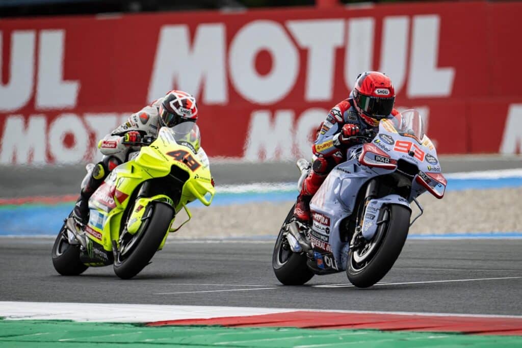 MotoGP | Gp Assen Gara, Marc Marquez: “Anche se per un dato minimo, siamo fuori dalle regole sulla pressione delle gomme e accettiamo la penalità”