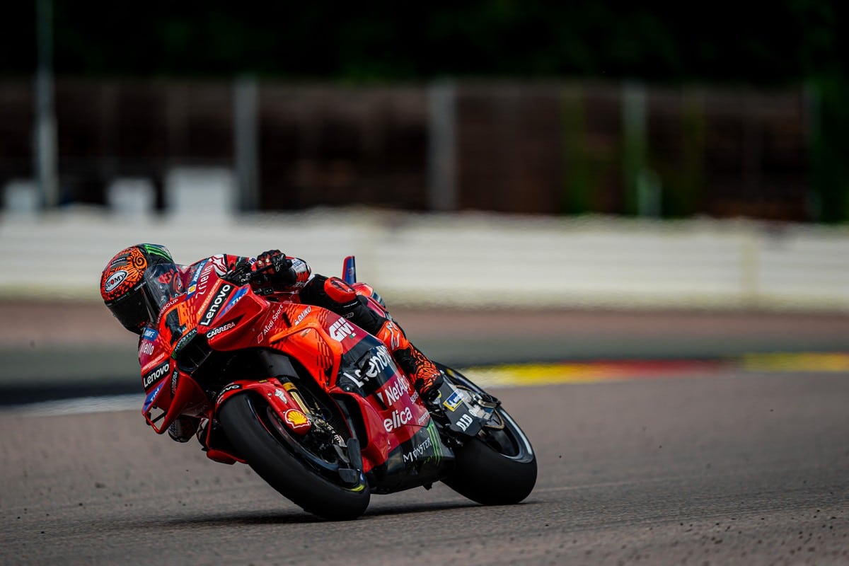 MotoGP | Gp Germania Gara: Martin cade e regala la vittoria a Bagnaia ...