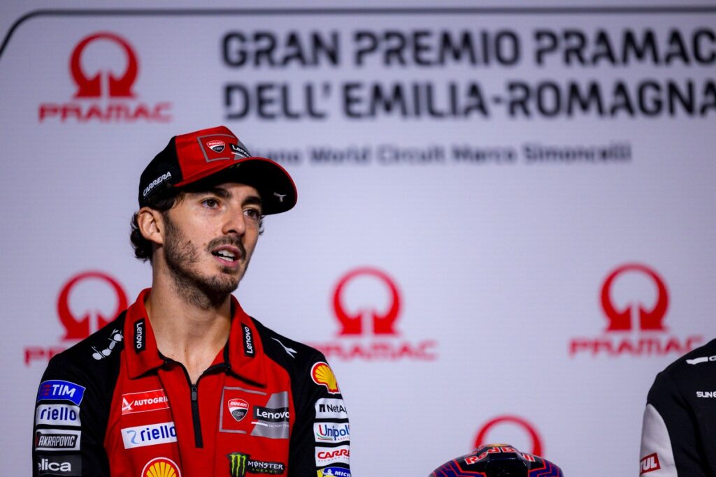 MotoGP | Bagnaia su scomparsa Luca Salvadori: “Abbiamo perso un amico, una grande persona”