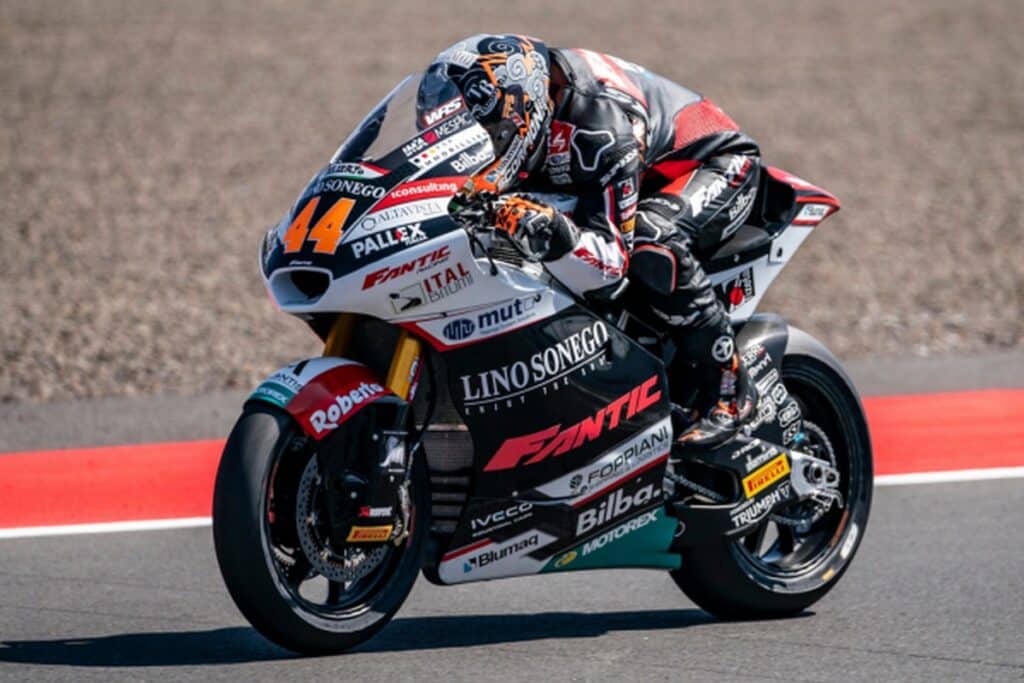 Moto2 | Gp Indonesia Gara: domina Canet, sul podio Ogura e Lopez