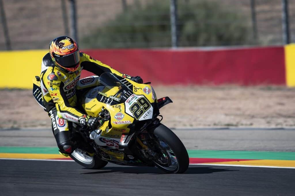 SBK | Gp Aragon Day 1, Iannone: “La giornata è andata abbastanza bene”