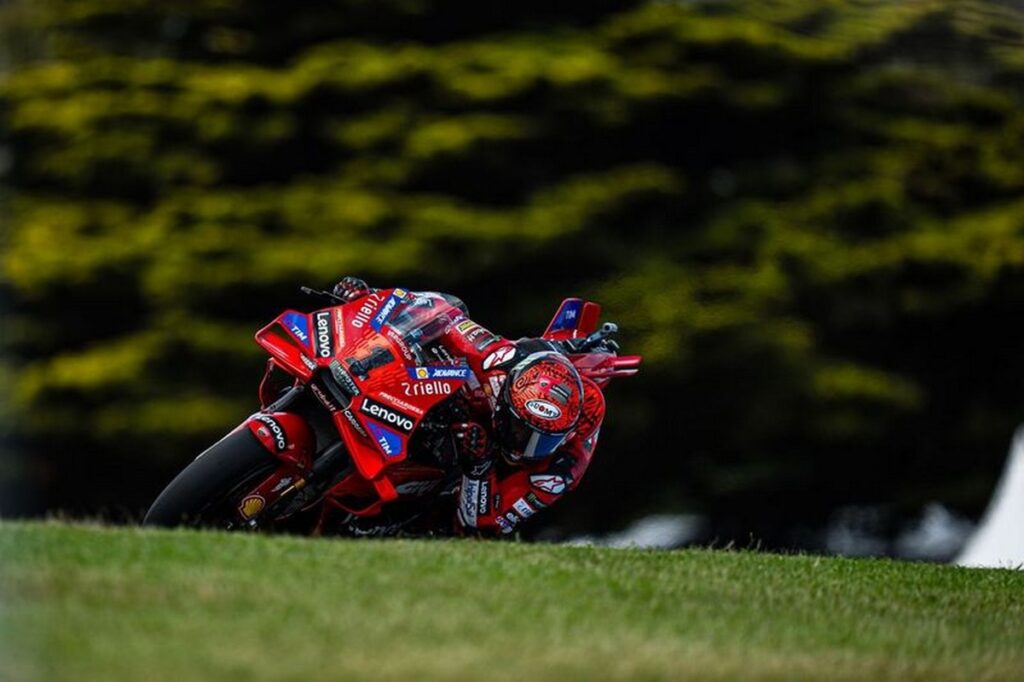 MotoGP | GP Australia Day 1, Bagnaia: “Rispetto a Marquez perdo al T2”