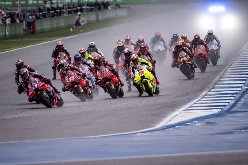 MotoGP | Gp Thailandia Gara, Bezzecchi: “Un momento difficile, in generale”