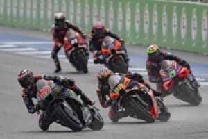 MotoGP | GP Thailandia Gara, Quartararo: “I primi due giri sono stati positivi poi Morbidelli mi ha buttato fuori”