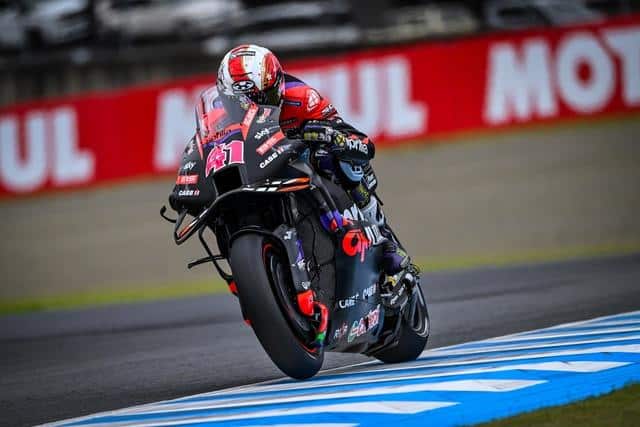 MotoGP | GP Japan Sprint Race, Espargarò: "The temperature and pressure at the front increased and I crashed"