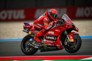 MotoGP | Gp Germania Prove Libere 1: Marc Marquez comanda, Bezzecchi è terzo