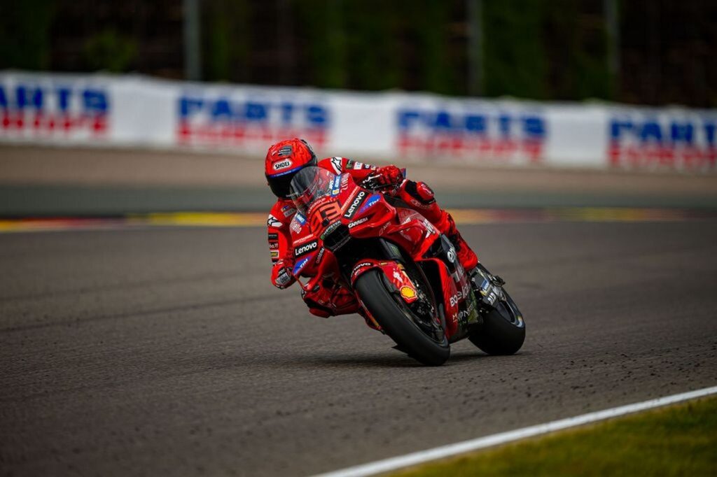 MotoGP | Gp Germania: dominio Marquez, stravince Marc, Alex 2°, Bagnaia a podio