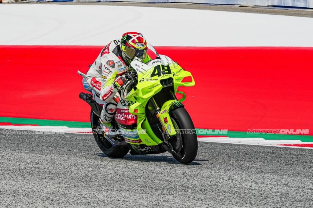 MotoGP | GP Austria Sprint Race, Di Giannantonio: “Difficile stare sulla moto per le vibrazioni”