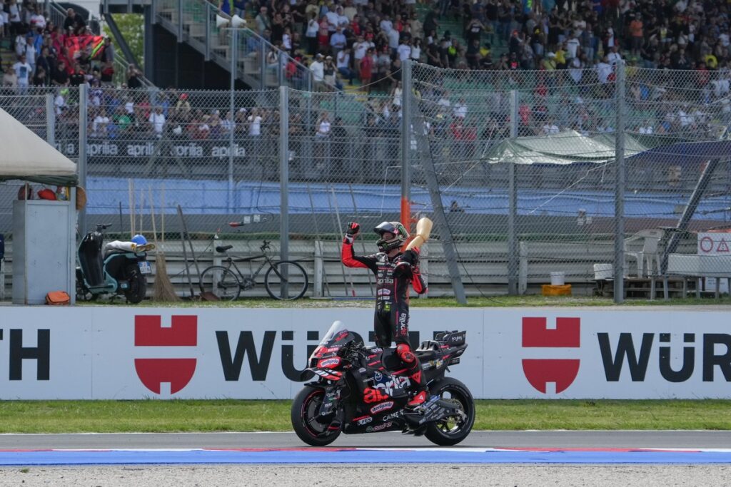 MotoGP | GP Misano, Bezzecchi: “Dispiaciuto per la caduta di Marquez”