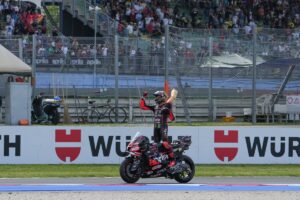 MotoGP | GP Misano, Bezzecchi: “Dispiaciuto per la caduta di Marquez”