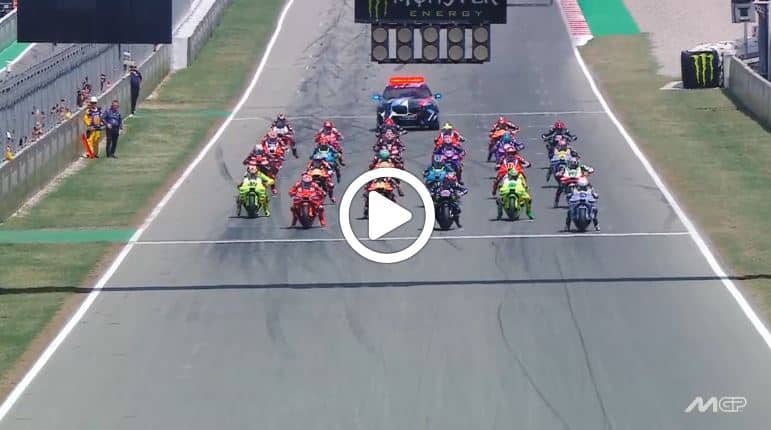 MotoGP | GP Barcellona: Alex batte Marc, sul podio torna Bastianini: gli highlights [VIDEO]