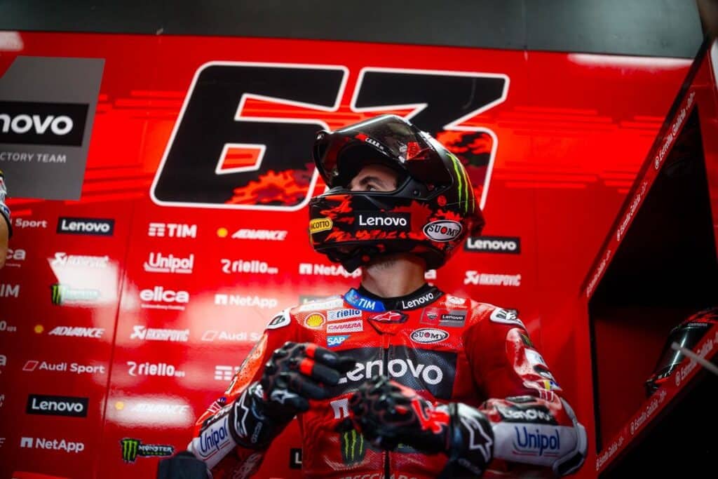 MotoGP | GP Indonesia: Bagnaia, dal trionfo al baratro: “Stessa moto di Motegi? Teoricamente si”
