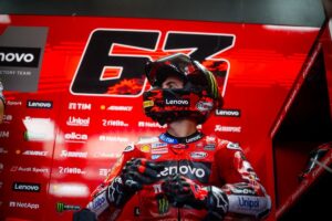 MotoGP | GP Indonesia: Bagnaia, dal trionfo al baratro: “Stessa moto di Motegi? Teoricamente si”