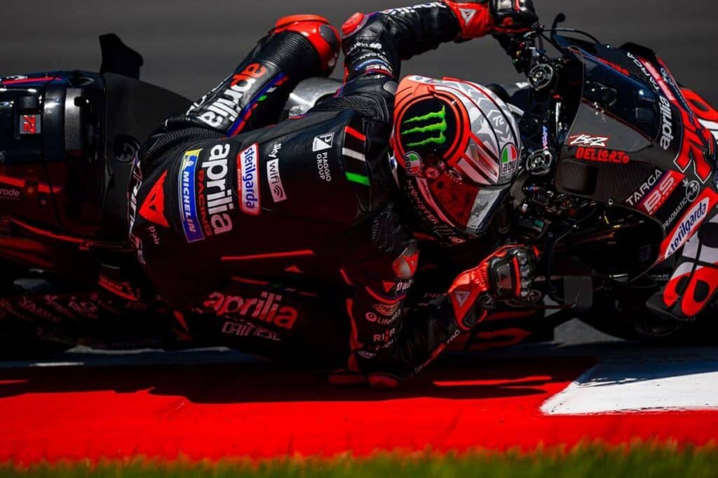 MotoGP | Gp Indonesia: Bezzecchi, pole da record, Bagnaia nelle retrovie