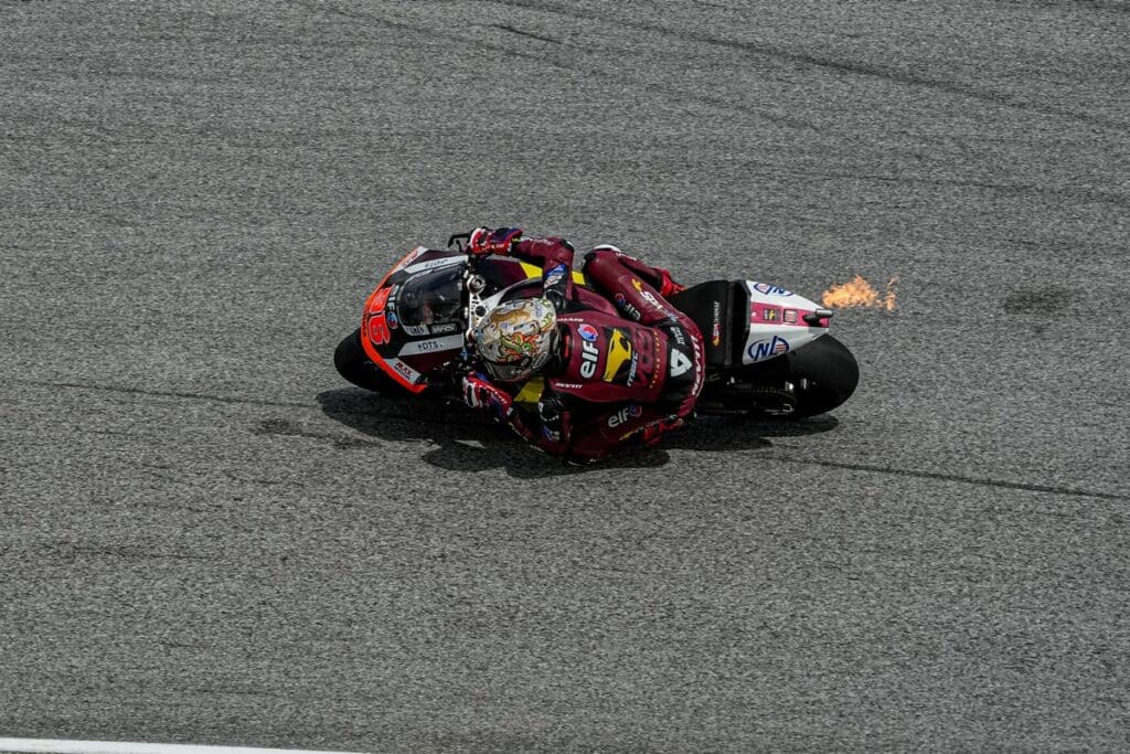 Moto2 | Gp Malesia: vince Dixon, cade Gonzalez, Moreira in testa al Mondiale