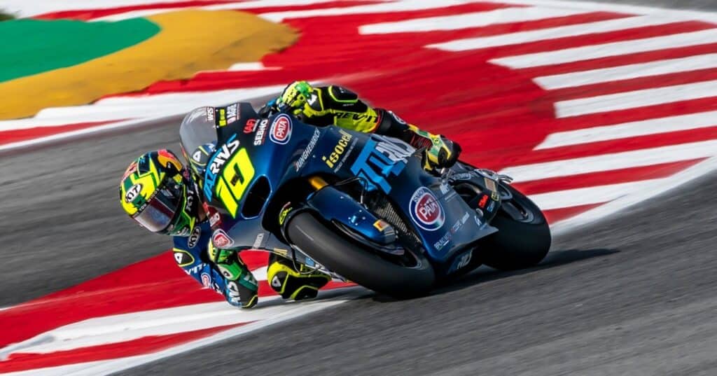Moto2 | Gp Indonesia Gara: domina Moreira, Gonzalez e Guevara a podio