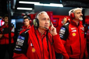 MotoGP | Tardozzi difende Bagnaia: “E’ devastato, ma noi crediamo ancora in lui”